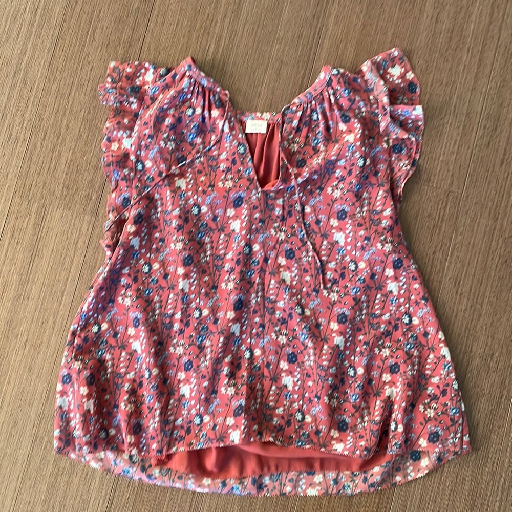 Wilfred from aritzia flowy floral top
